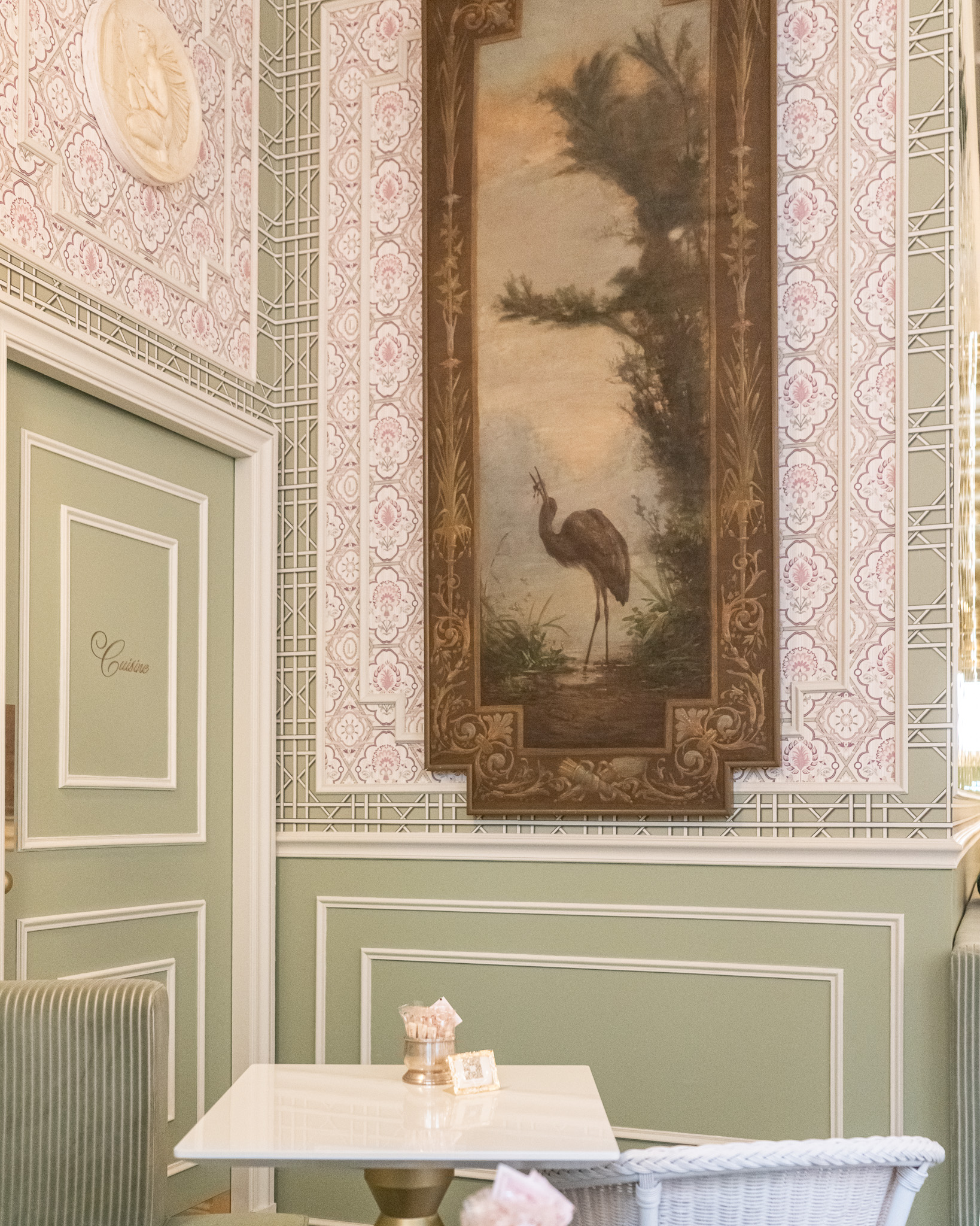 新品洋書　旅行本　ラデュレ　Ladurée　インテリア　置き画　パリ　Paris パリのラデュレ | O'Bon Paris | Easy to be Parisian